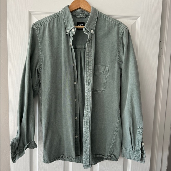 Zara men’s denim shirt - Picture 1 of 5